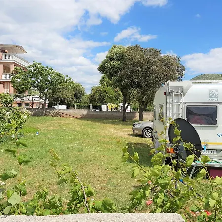 Campsite Auto Camp On The - *